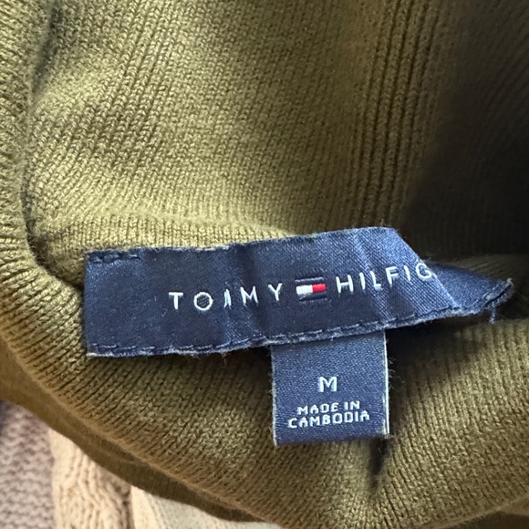 Tommy Hilfiger Olive Green Turtleneck Sweater - Medium - Picture 6 of 7